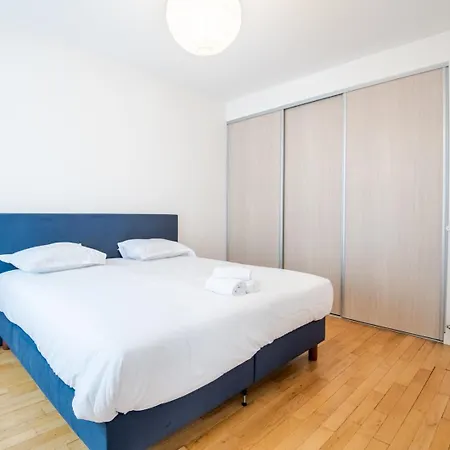 Modern Near Vieux Tours